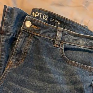 Apt 9 Jean Capris 14 petite